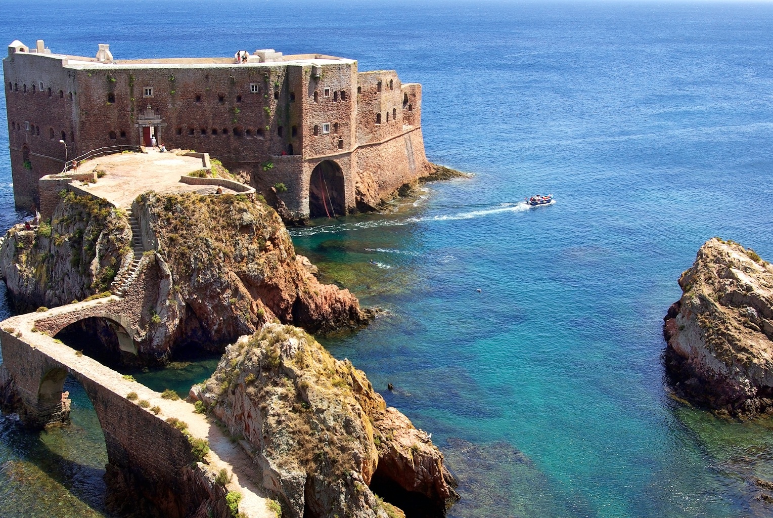 Private Journey From Lisbon To Romantic Berlenga Island