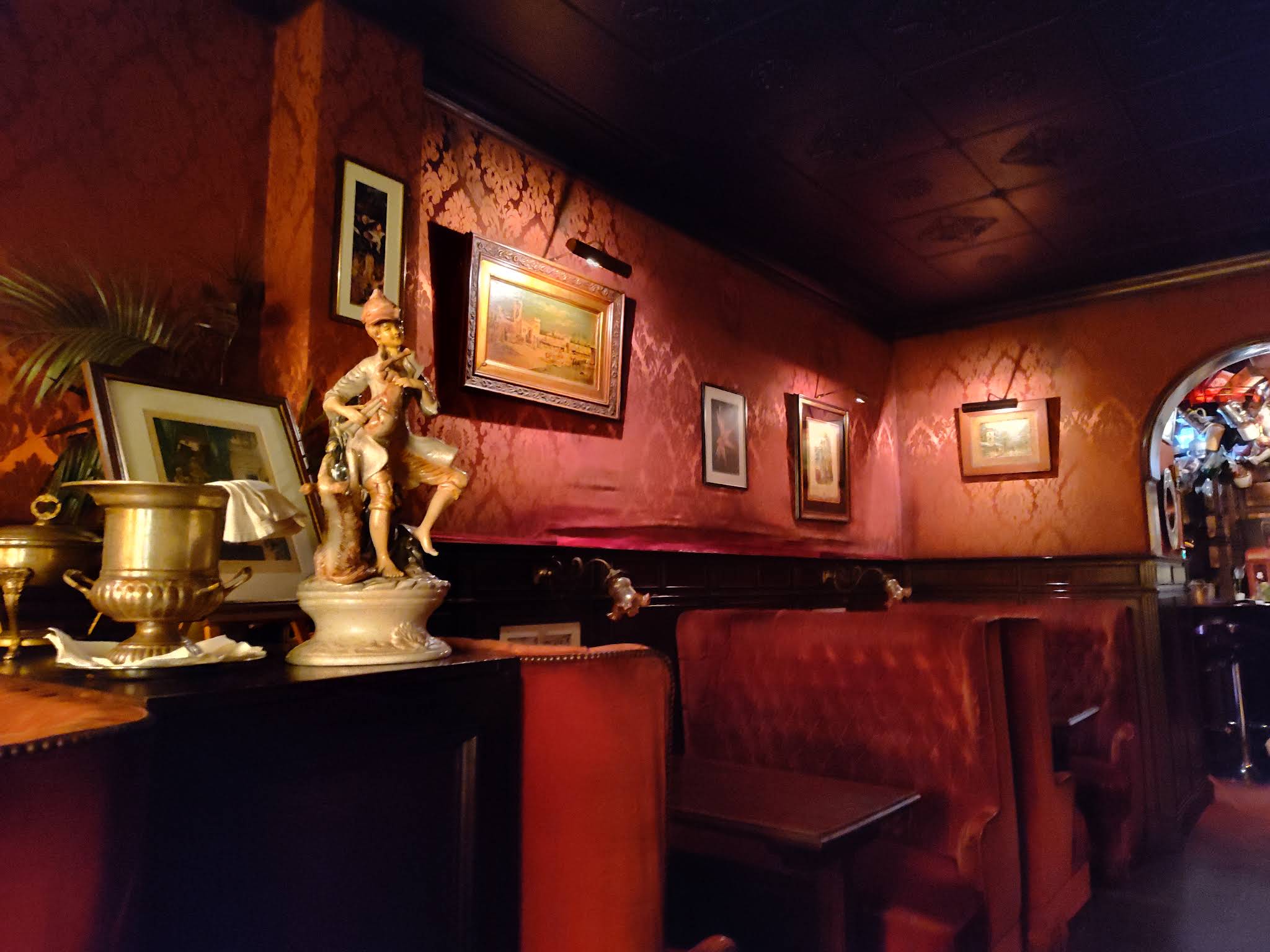 Close-up of the waiter call button at a table in Old Vic.