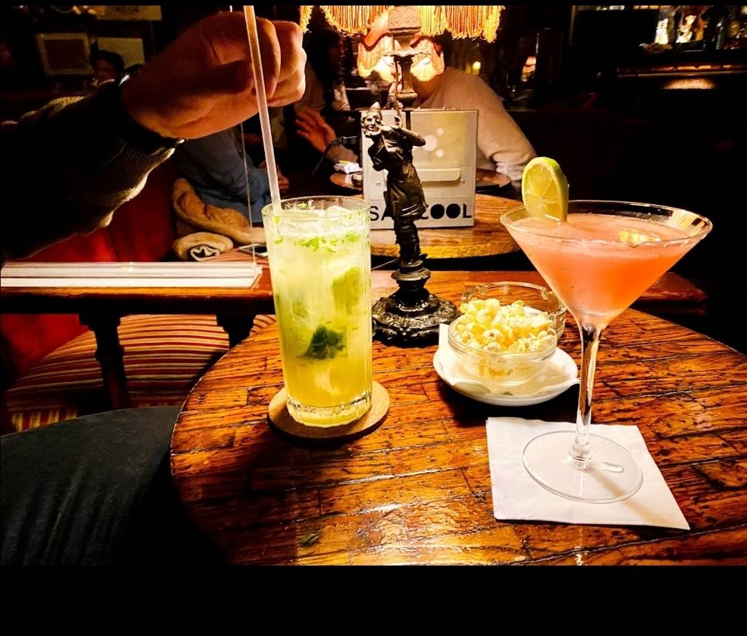 Detail of the classic decor at Procópio.