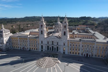 Royal Palaces: Queluz and Ericeira, Surfing Coeast and Coastal Cliffs Small Group Tour